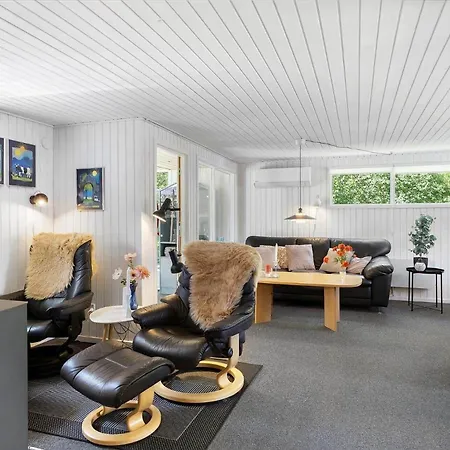 30306-ulfborg-snerlevej-490 Semesterbostad *